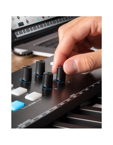 Alesis V61 MKII - Tastiera MIDI/USB 61 Tasti Master Keyboard / Controller Midi strumenti musicali