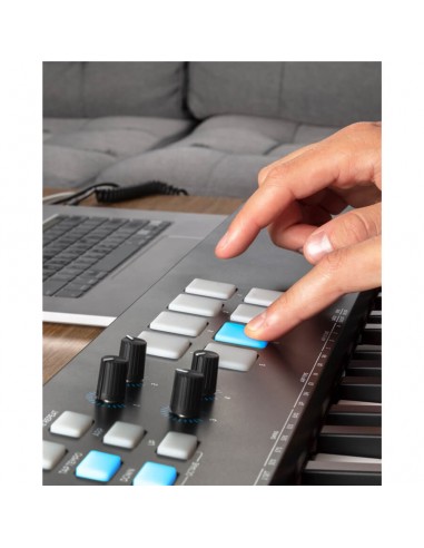Alesis V61 MKII - Tastiera MIDI/USB 61 Tasti Master Keyboard / Controller Midi strumenti musicali