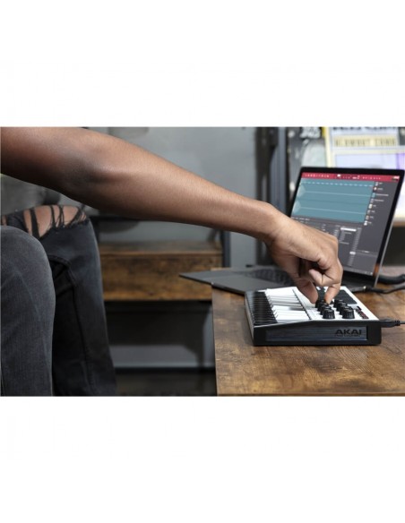 Akai MPK Mini MK3 White Master Keyboard / Controller Midi strumenti musicali